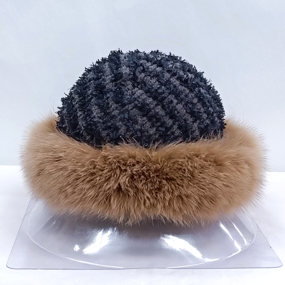 イタリア製生地×フォックスファーのロールキャップ