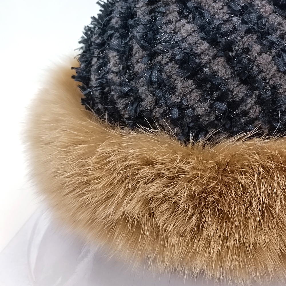 イタリア製生地×フォックスファーのロールキャップ