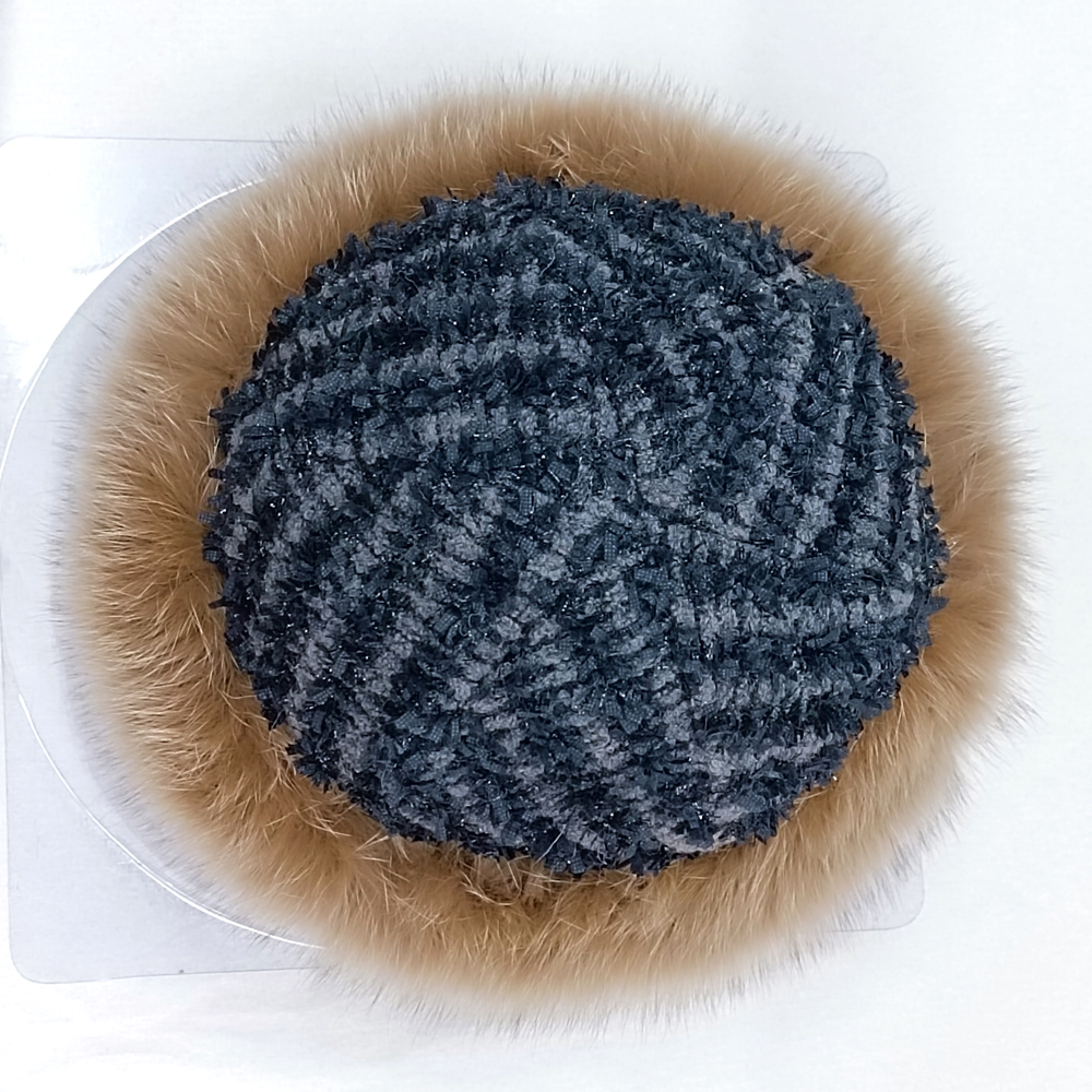 イタリア製生地×フォックスファーのロールキャップ